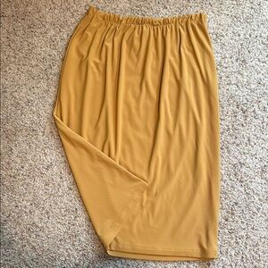 Mustard yellow skirt